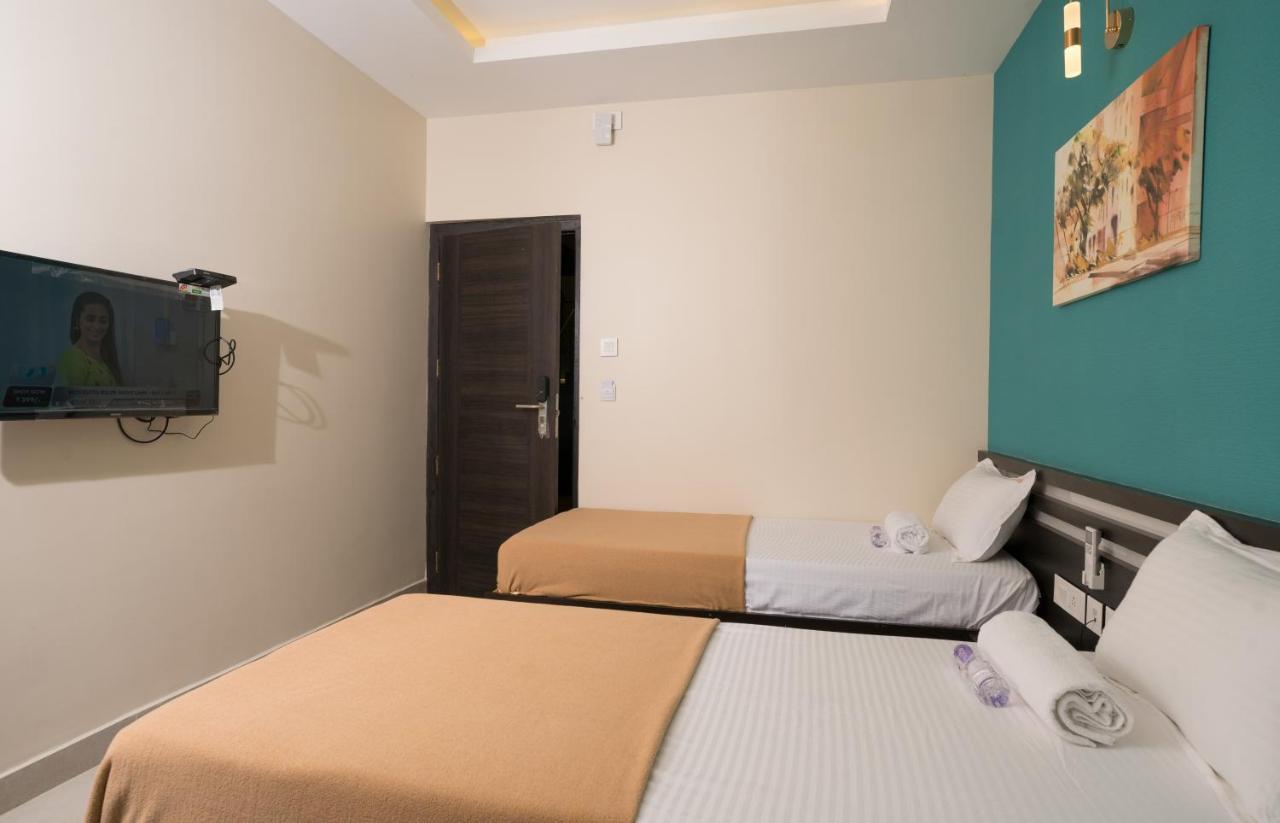 Bells Grand Inn Ченнаи Экстерьер фото